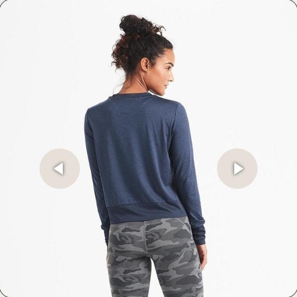 NWOT Vuori Daydream Crew Tee in Dark Gray. Size XS - Picture 7 of 7